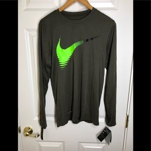 NEW! NIKE DRI-FIT MENS- MEDIUM
